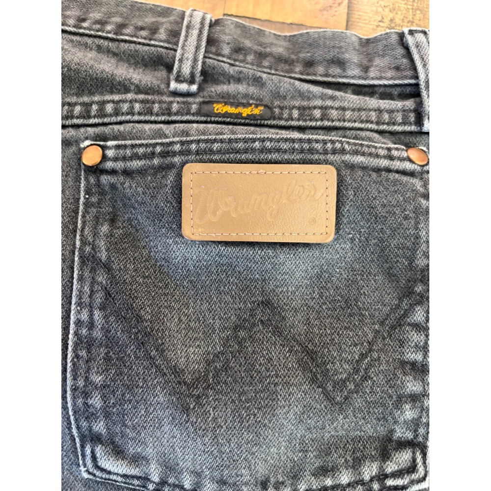 Wrangler 13MWZWK Cowboy Cut Jeans Black Mens 42x30 US Fabric Made in Mexico Y2K - Picture 3 of 11
